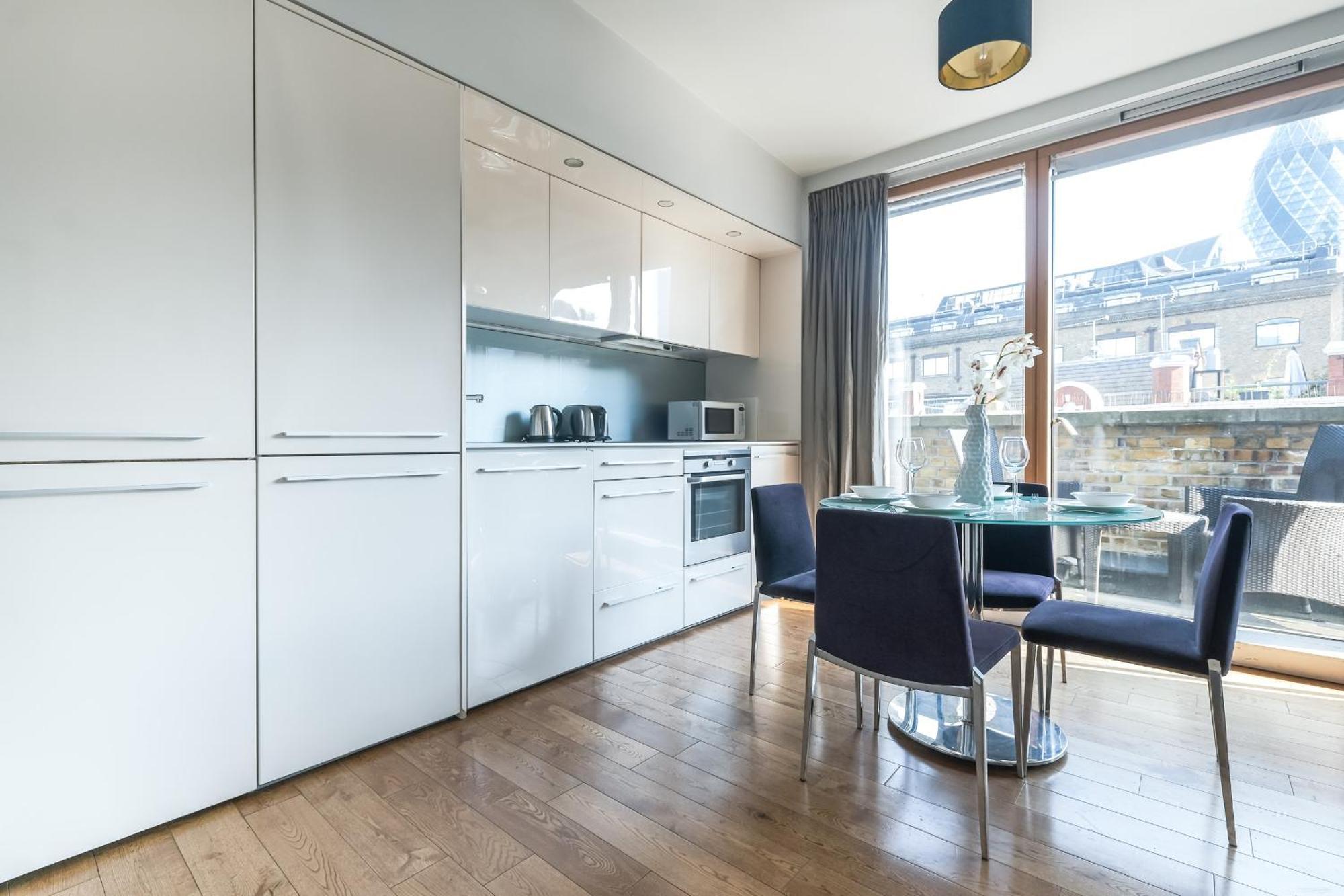 Central Servised Apartments On Artillery Lane London Room photo