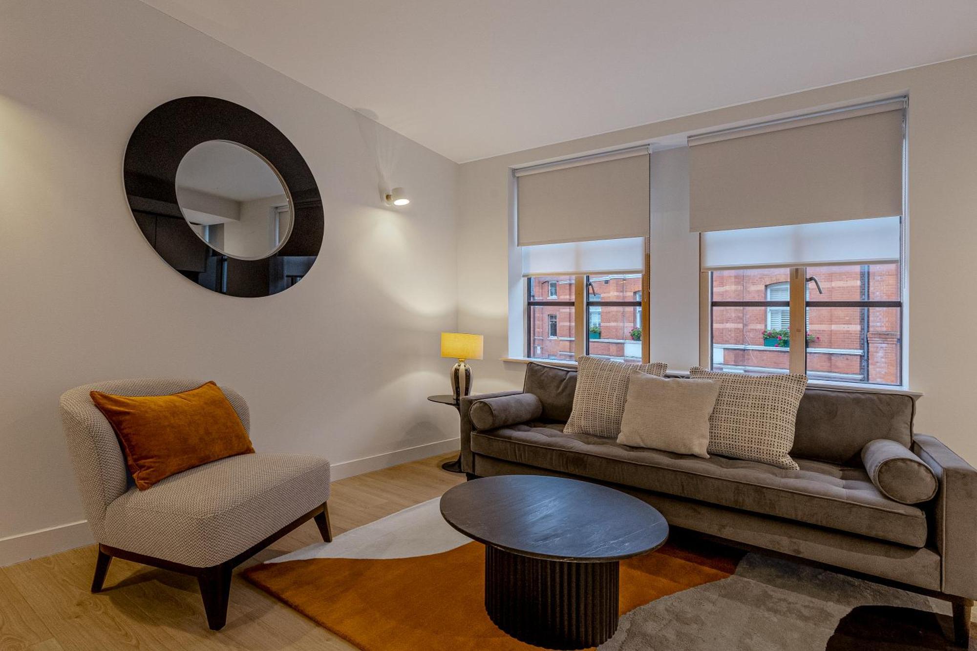 Central Servised Apartments On Artillery Lane London Exterior photo