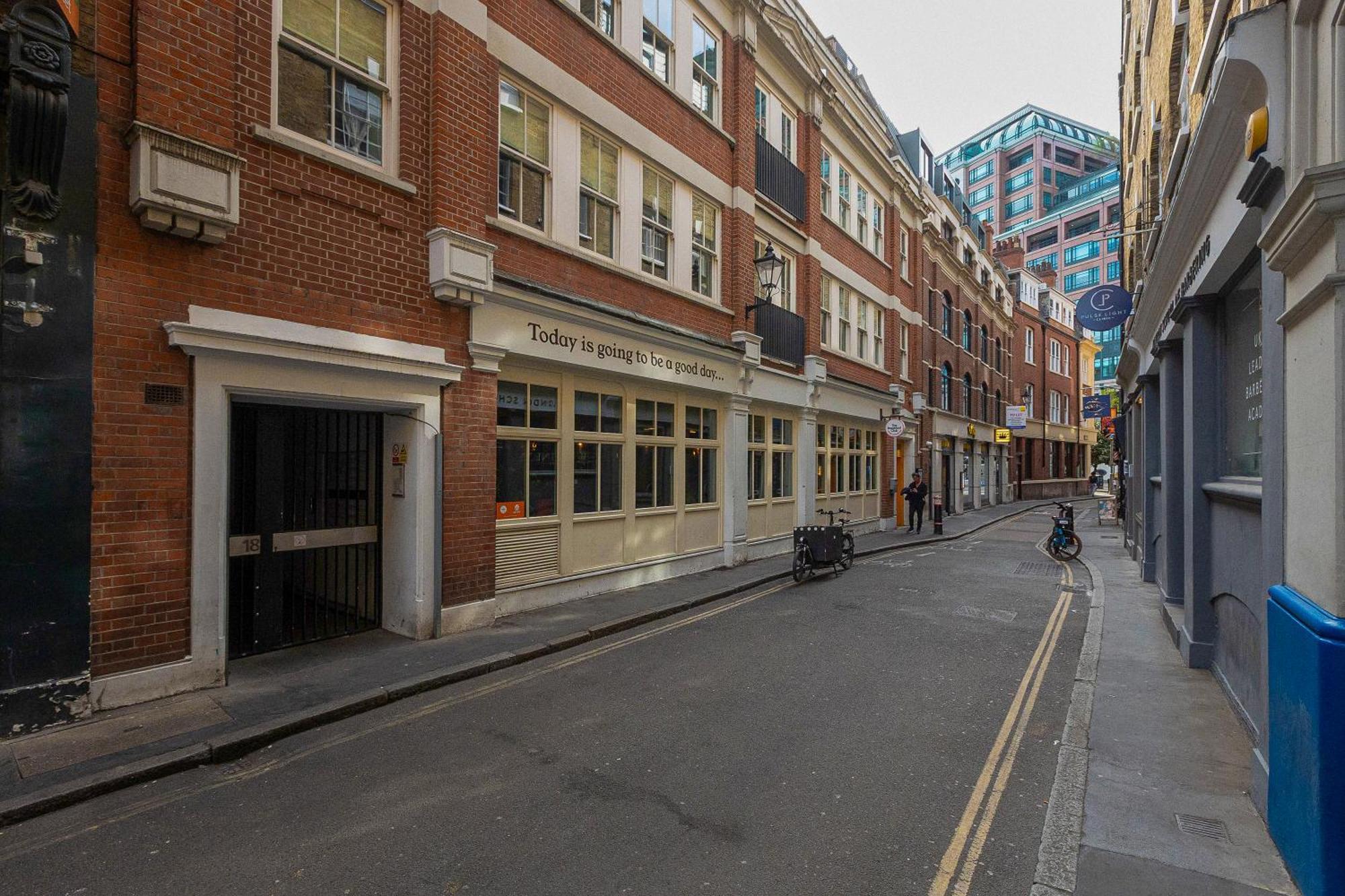 Central Servised Apartments On Artillery Lane London Exterior photo